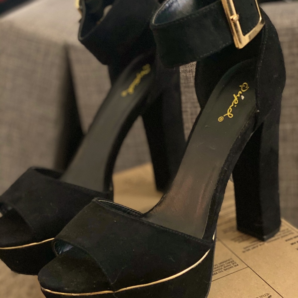 Black heels